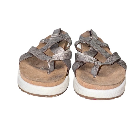 OTBT Springer metallic pewter sandals women’s shoes size 7.5 - Picture 13 of 17